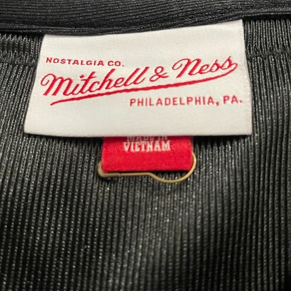 Mitchell & Ness Black Atlanta Falcons Michael Vick Jersey - Picture 6 of 9